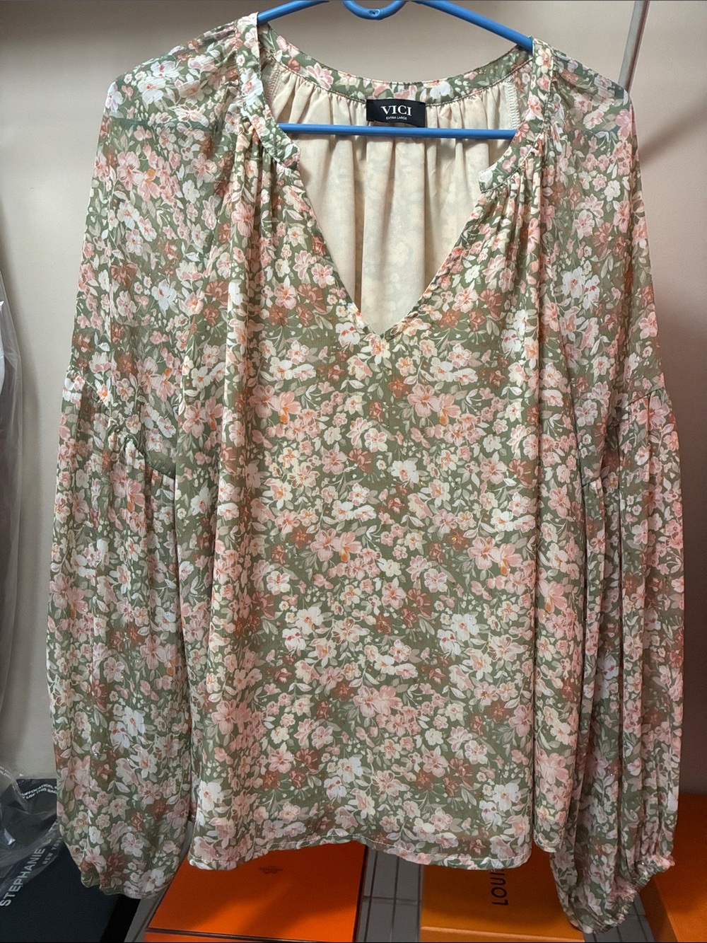 VICI Olive and Blush Floral V-Neck Peasant Blouse